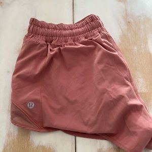 Lululemon Hotty Hot shorts